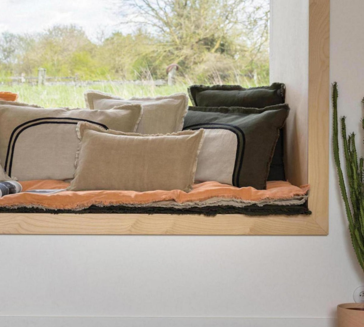 Beige Linen Cushion Laly