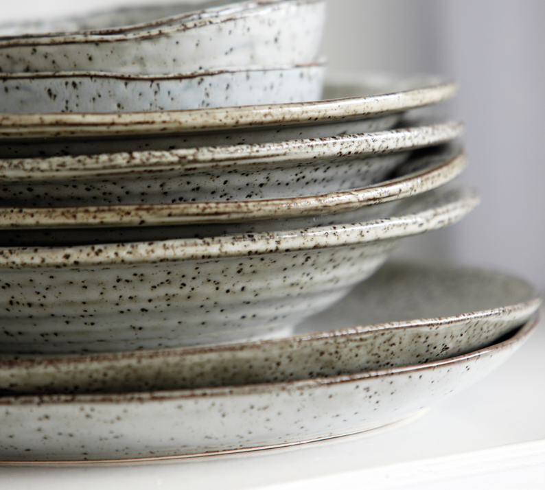 rustic grey plates House Doctor 