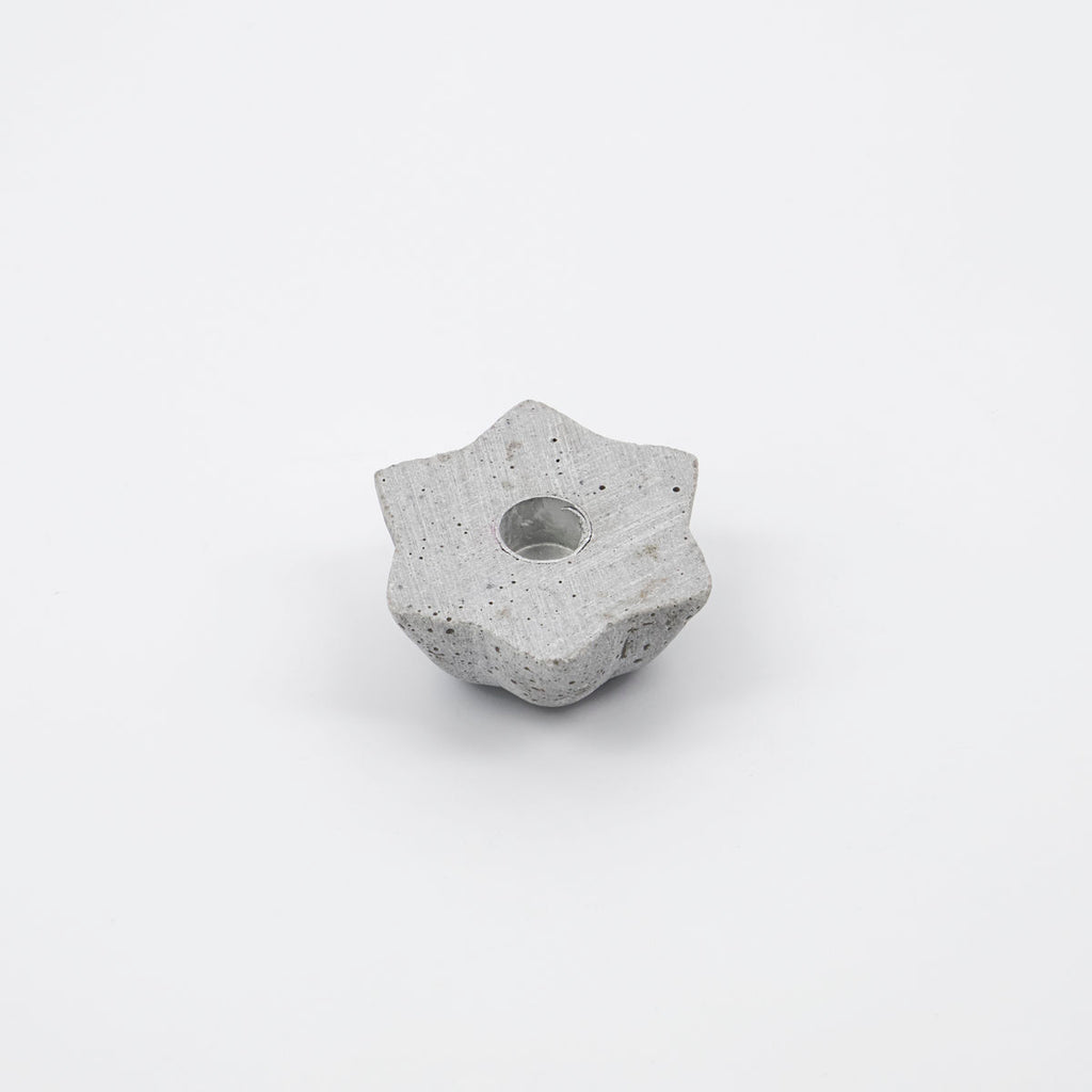 star shaped small grey candle holder 