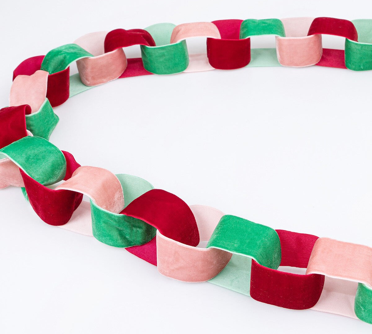 Velvet garland with a chain link design by Meri Meri