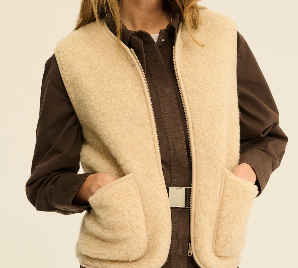 Coldbreaker Wool Vest in Beige