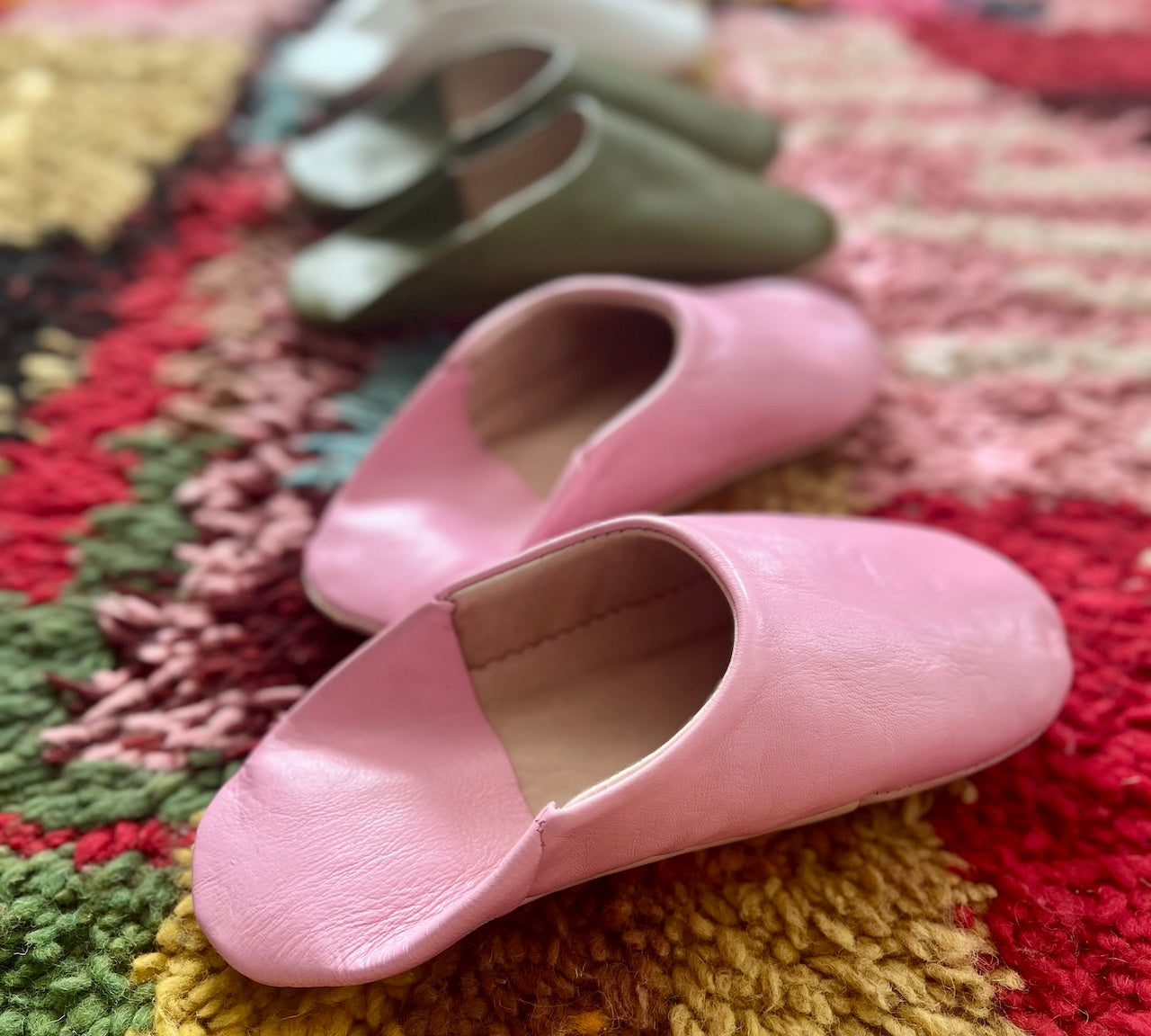 ladies pink leather babouche slippers