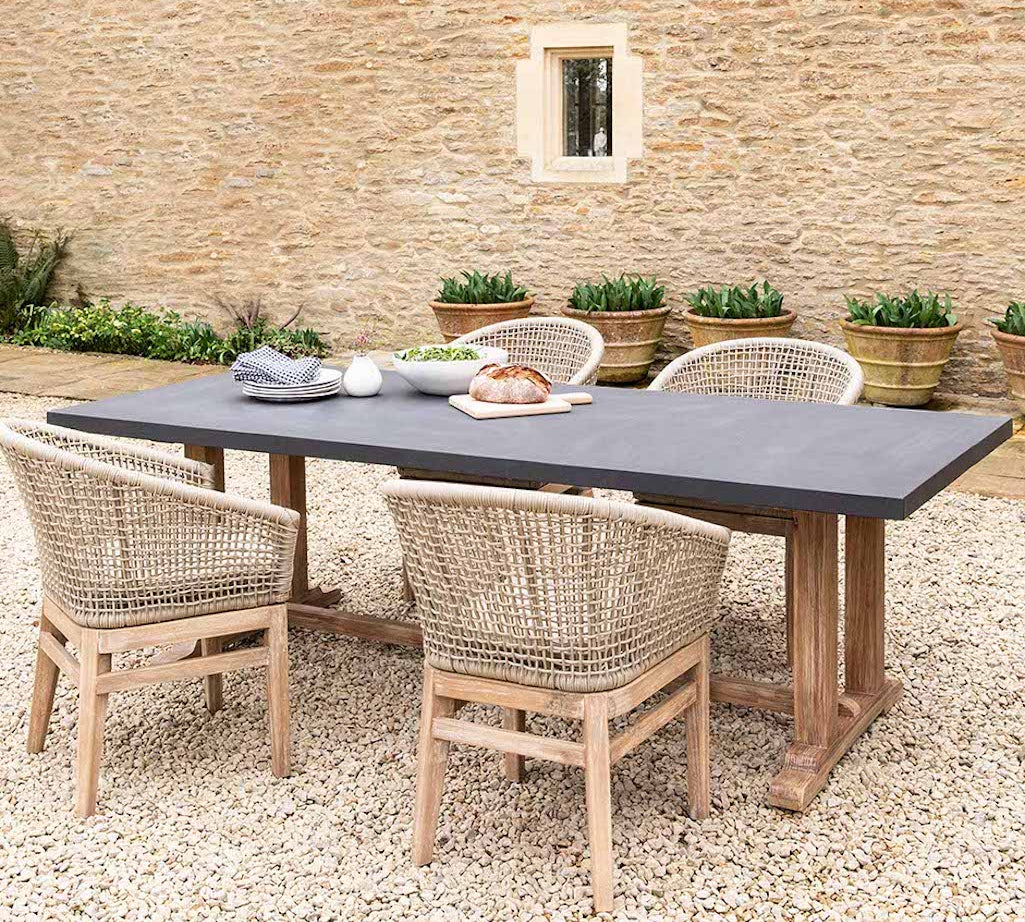 Burcot dining table by garden trading