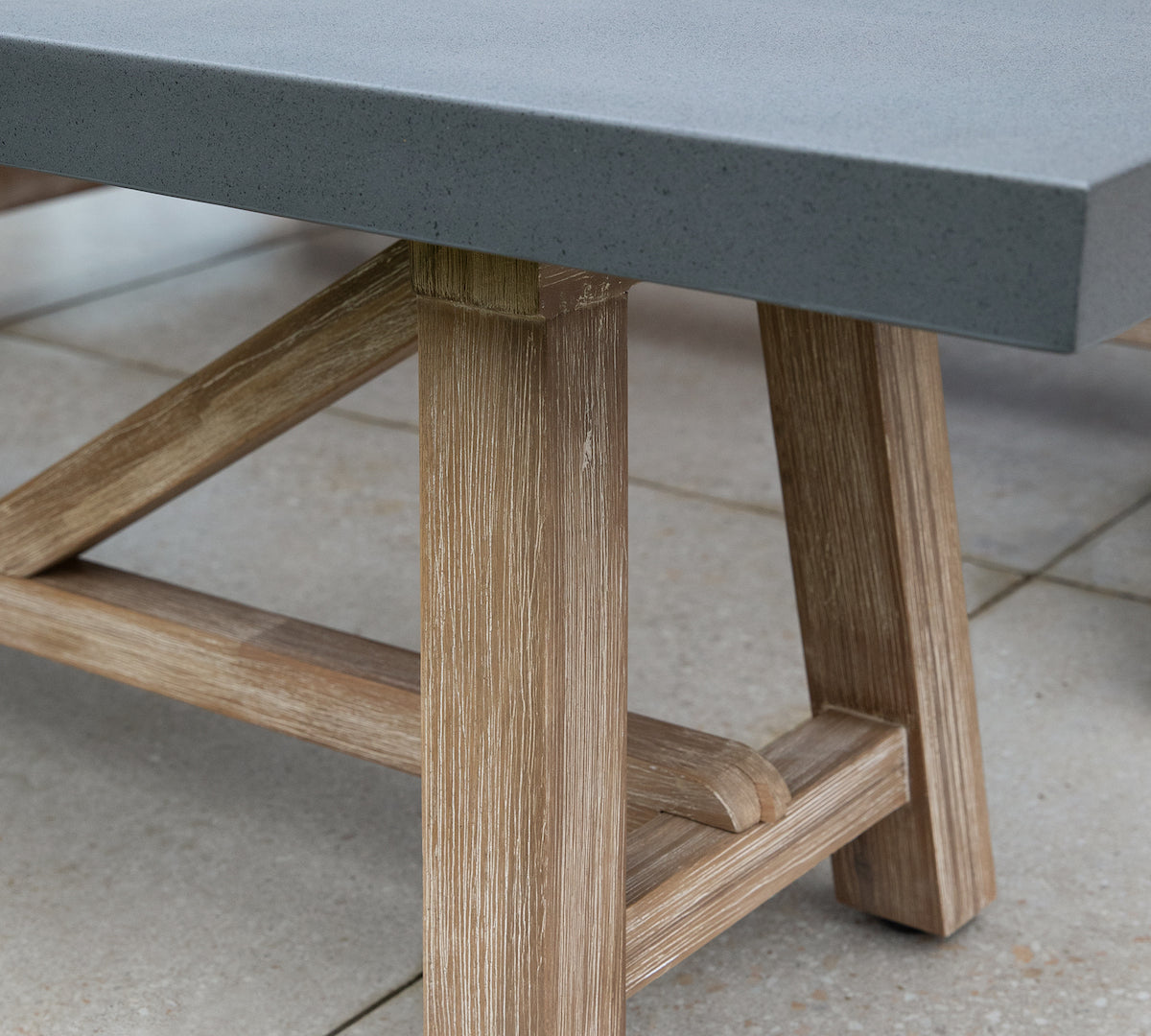 Chilford In or Outdoor Bench