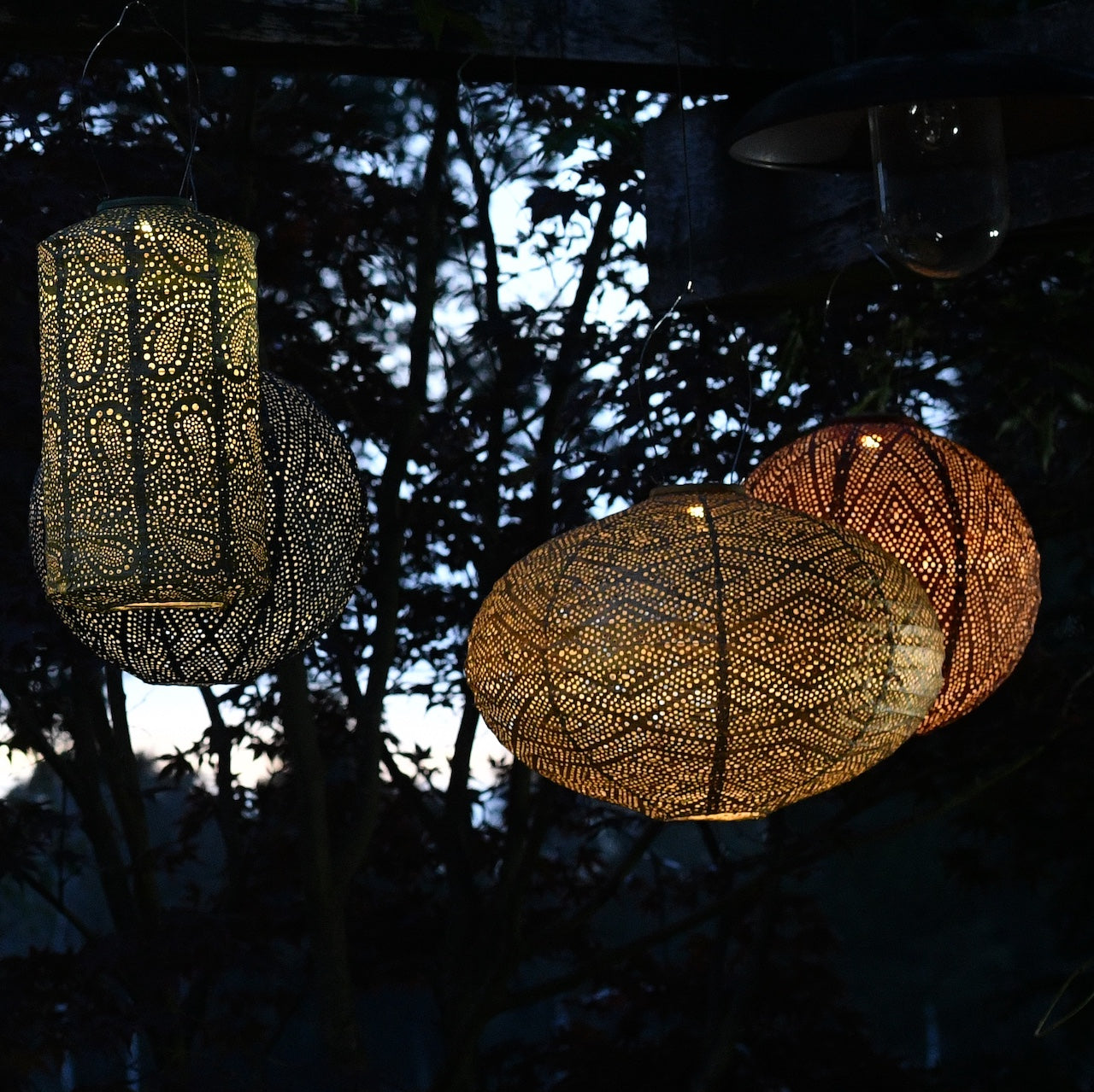 Solar Lantern Blue Globe