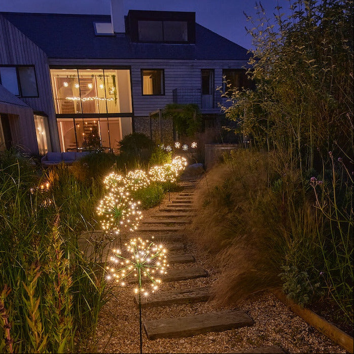 mini dandelion stake light 