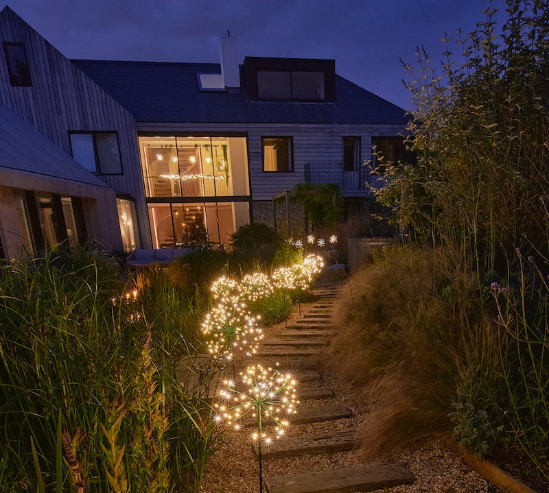 mini dandelion stake light 