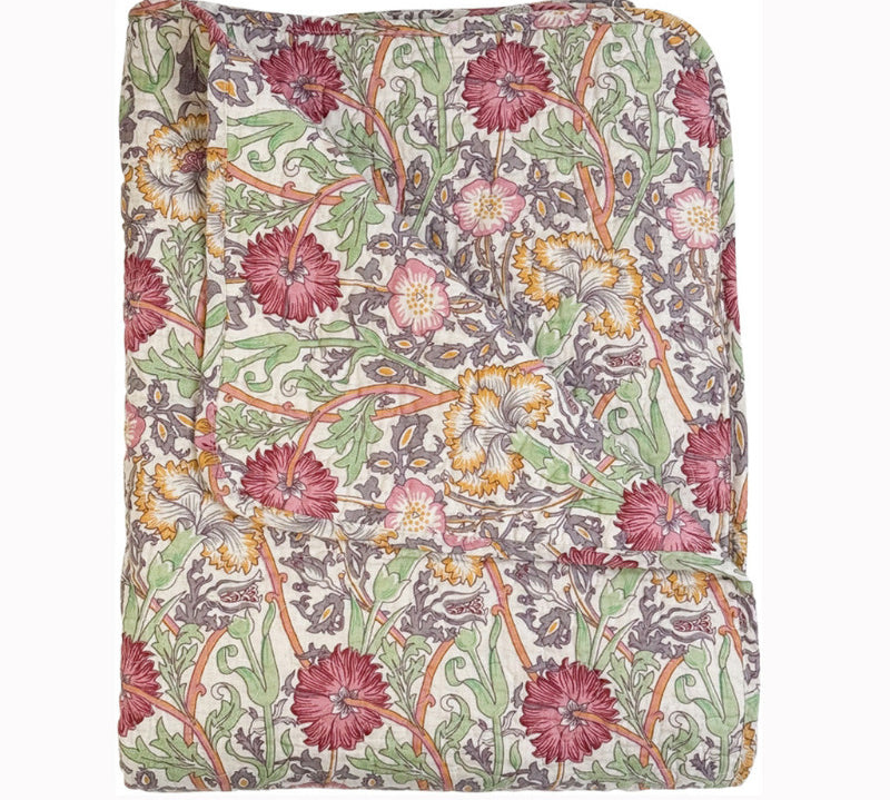Floral quilt by Au Maison