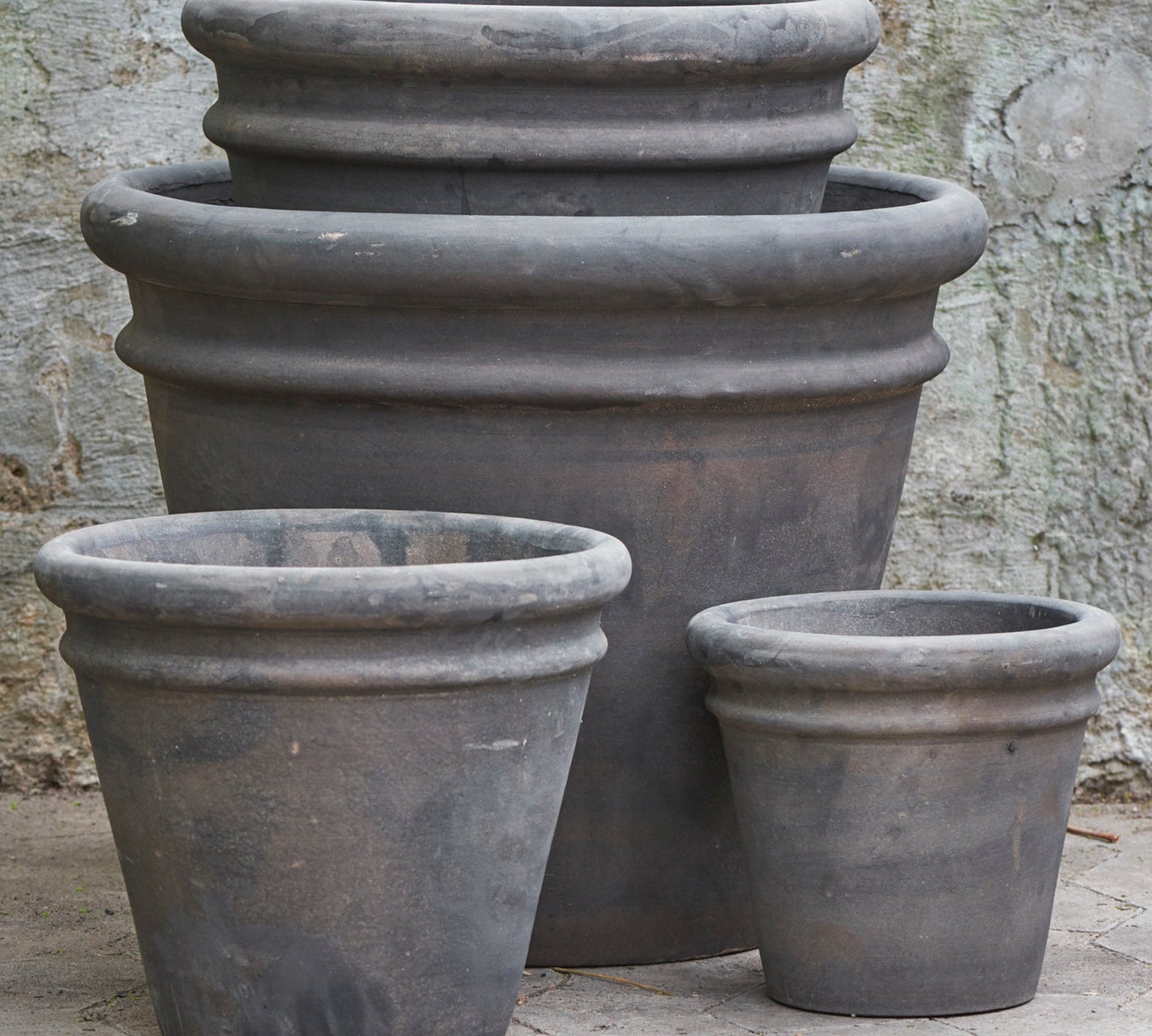 Dark grey clay plant pots 