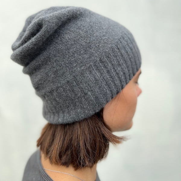 dark grey cashmere and merino wool beanie hat 
