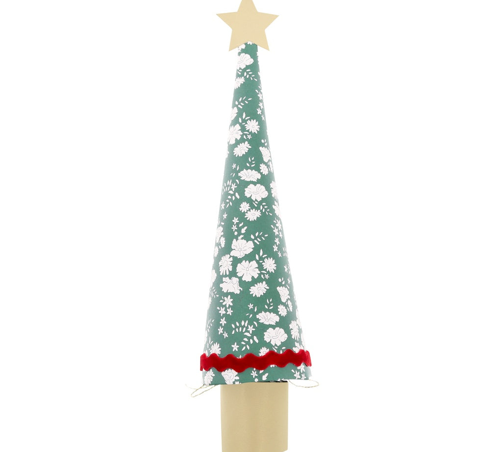 Liberty Christmas Tree Shaped Christmas Crackers by Meri Meri