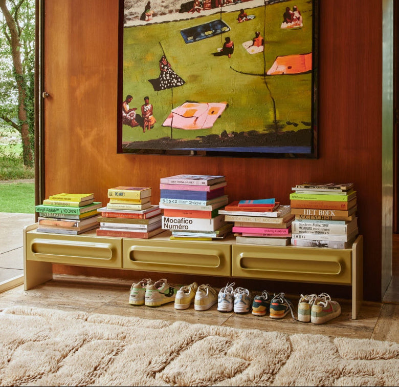 modern low cabinet Space by HKLIVING