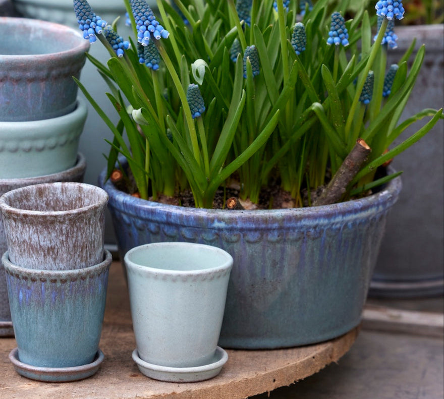 mint green Plant Pot in Glazed Clay 