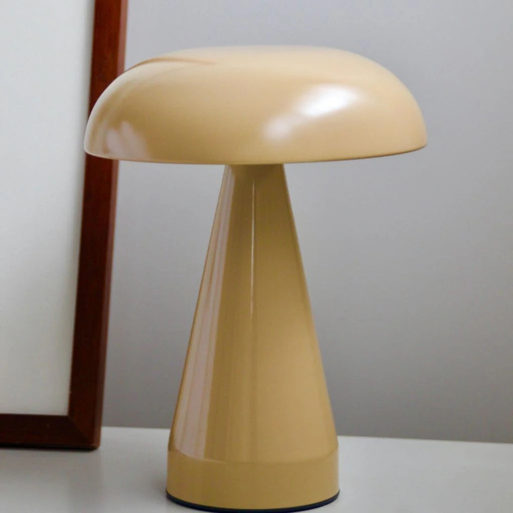 Mushroom Table Lamp Rachel by Leitmotiv in soft brown 