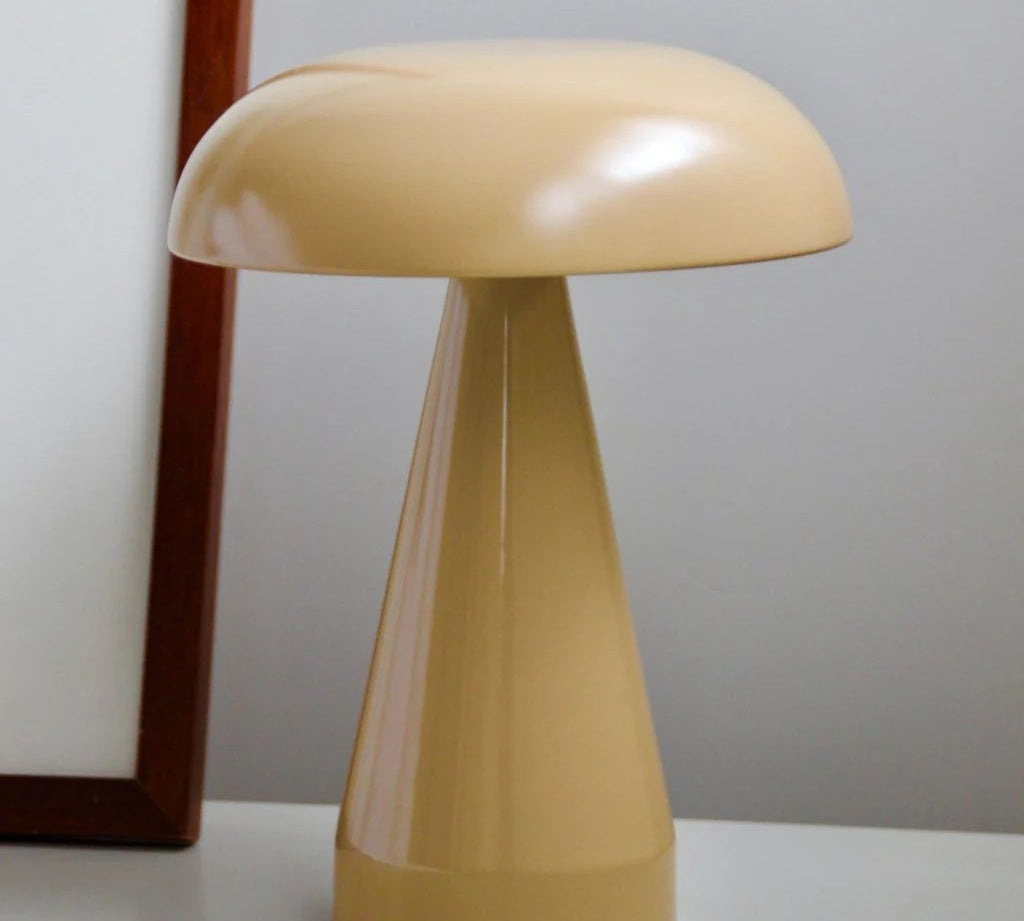 Mushroom Table Lamp Rachel by Leitmotiv in soft brown 