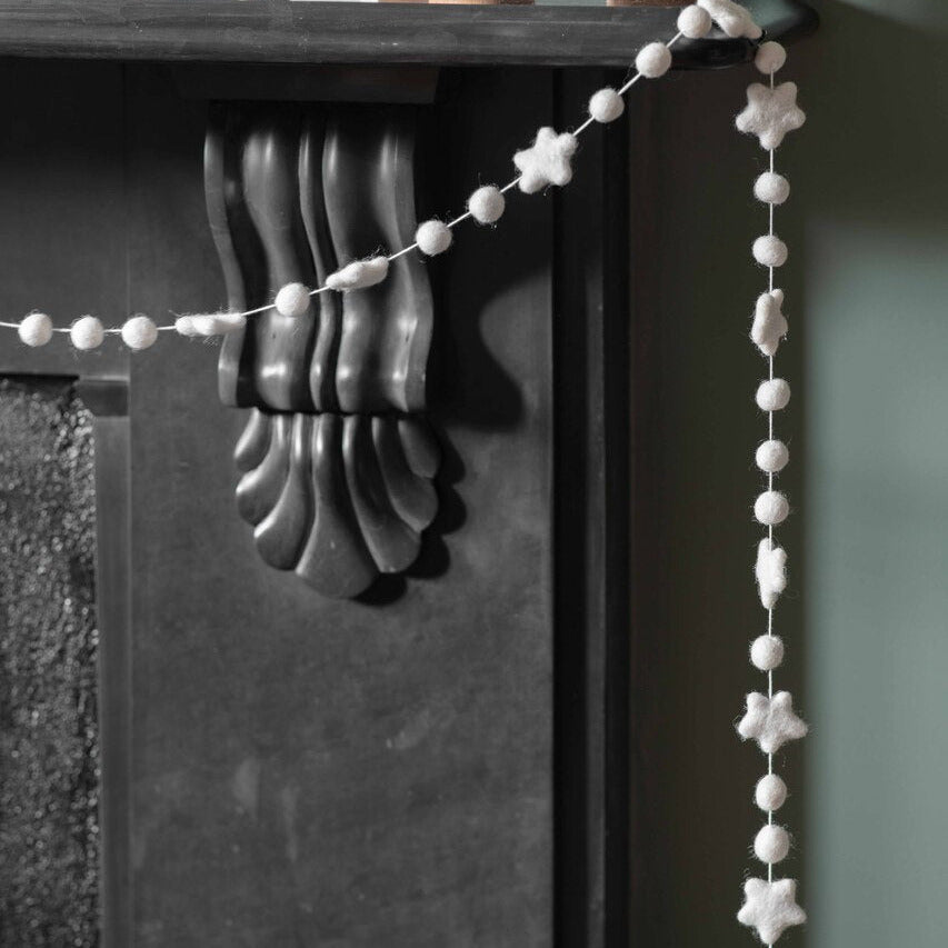 white felt star and pompom garland