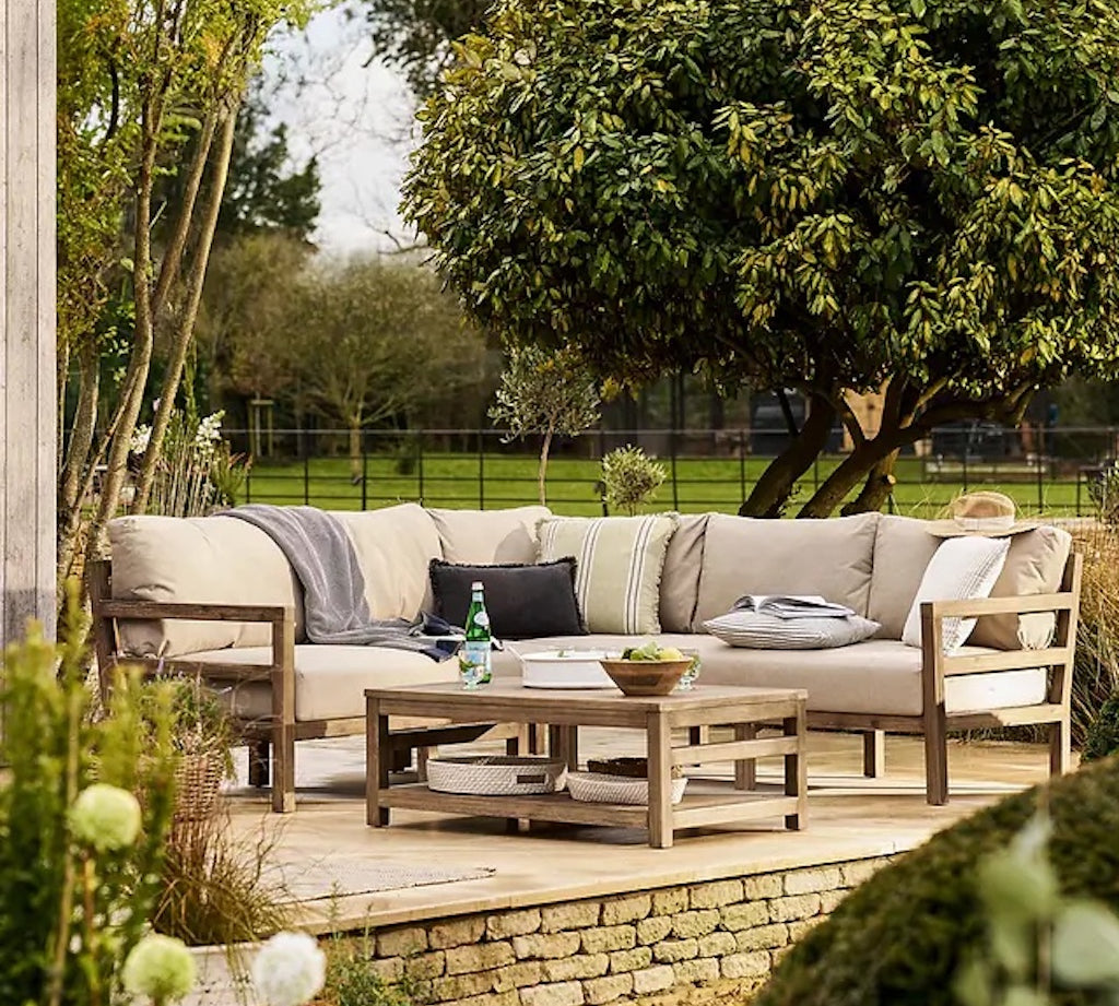 Sandridge outdoor corner sofa 