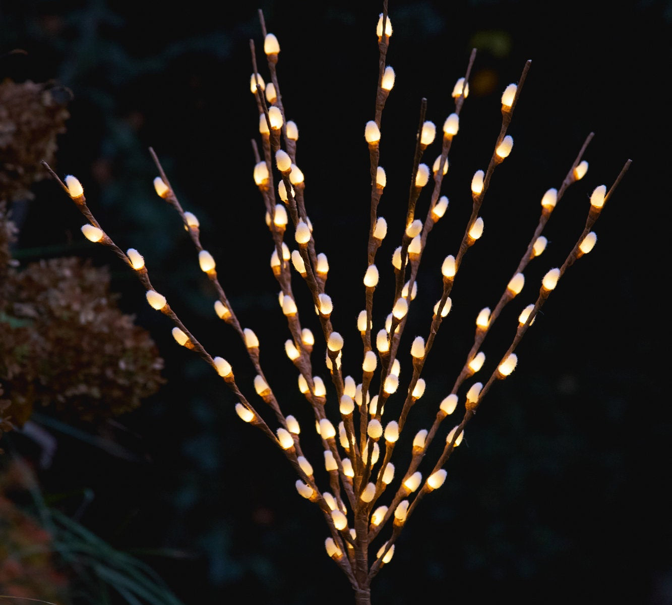 Willow branch garden solar light 