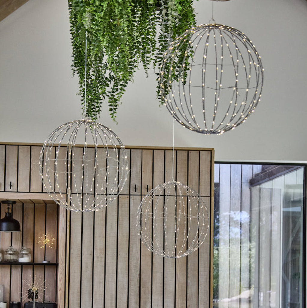 Hanging Sphere Light in Silver 