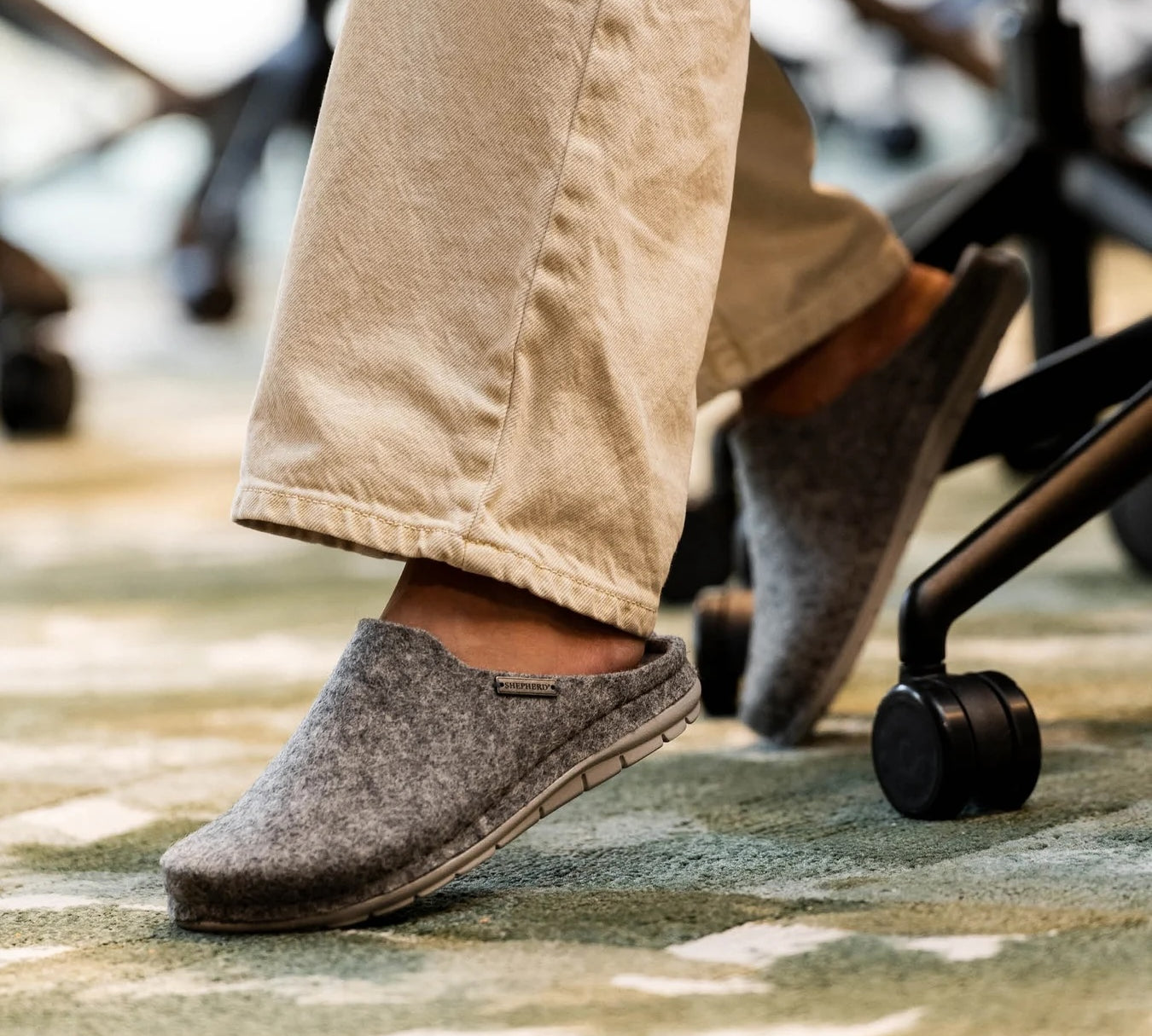 grey felt wool ladies slippers 