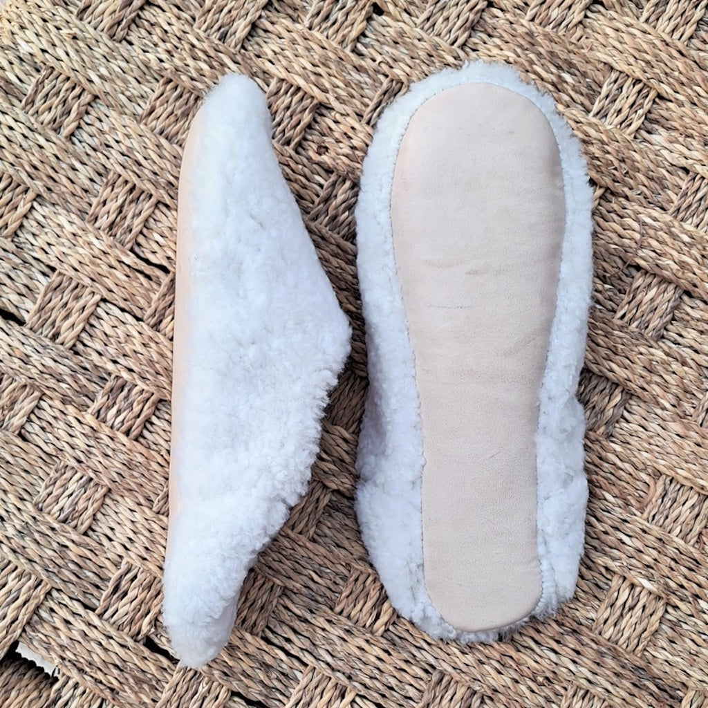 Babouche Sheepskin Slippers in natural 