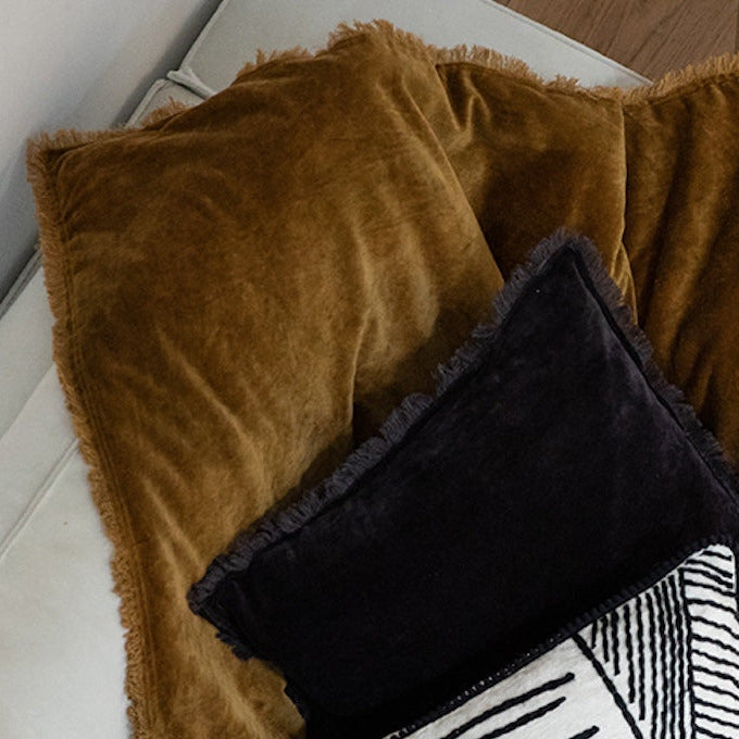 Bronze velvet throw Fara by vivaraise