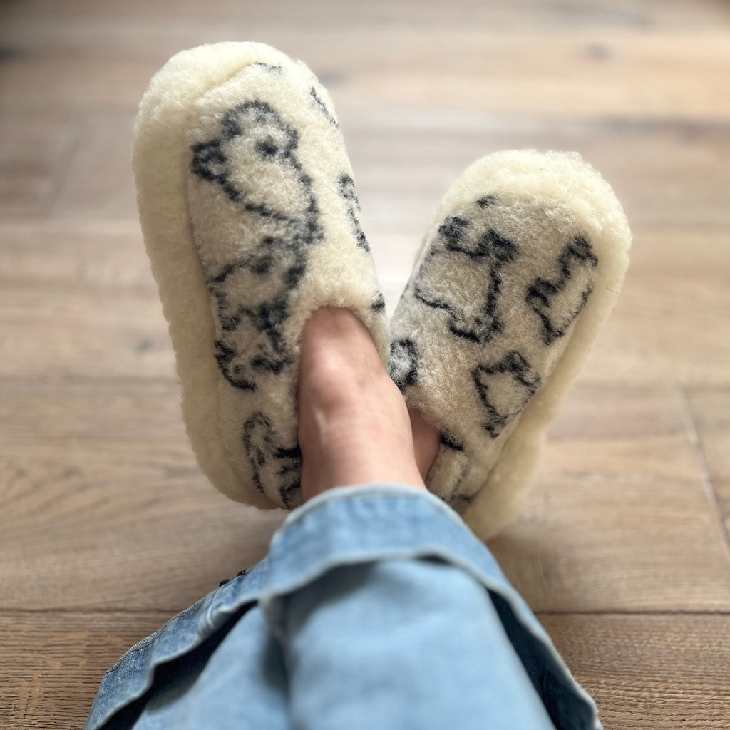 fluffy white slippers by Yoko