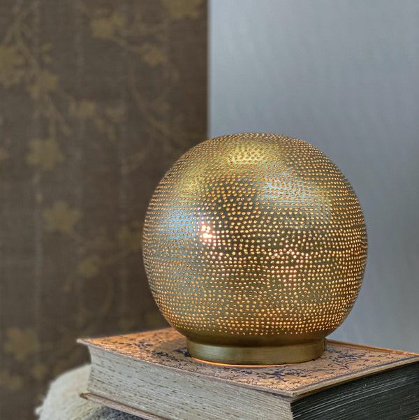 gold filisky table lamp by Zenza