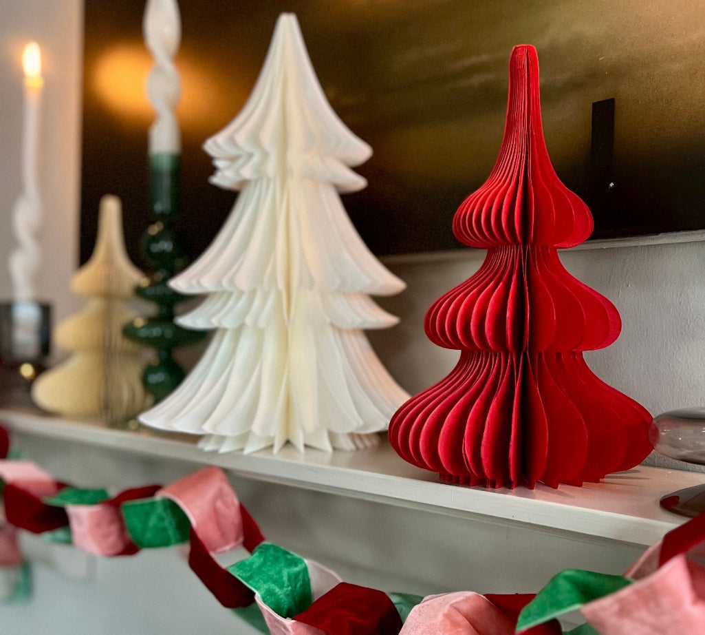 red honeycomb paper Christmas tree 