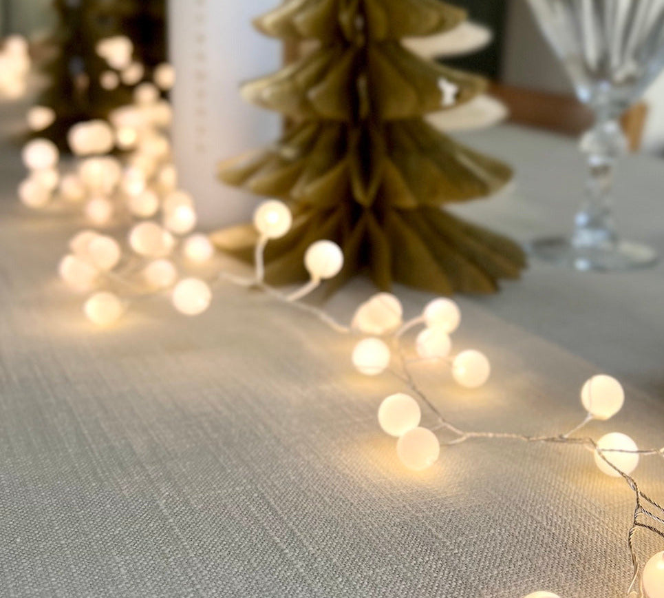 snowberry white berry lights 