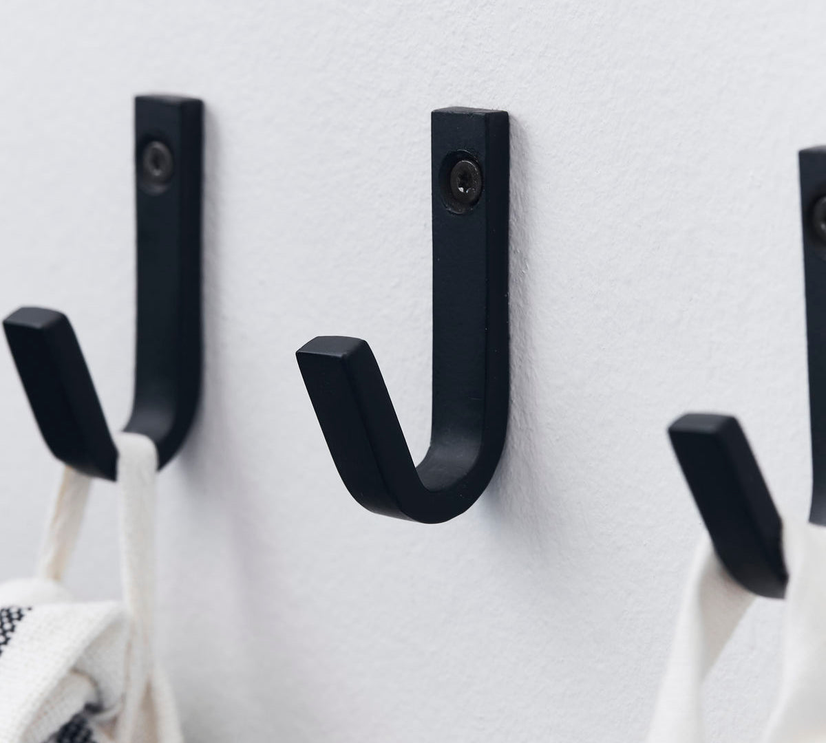 Bath hand forged iron hook 