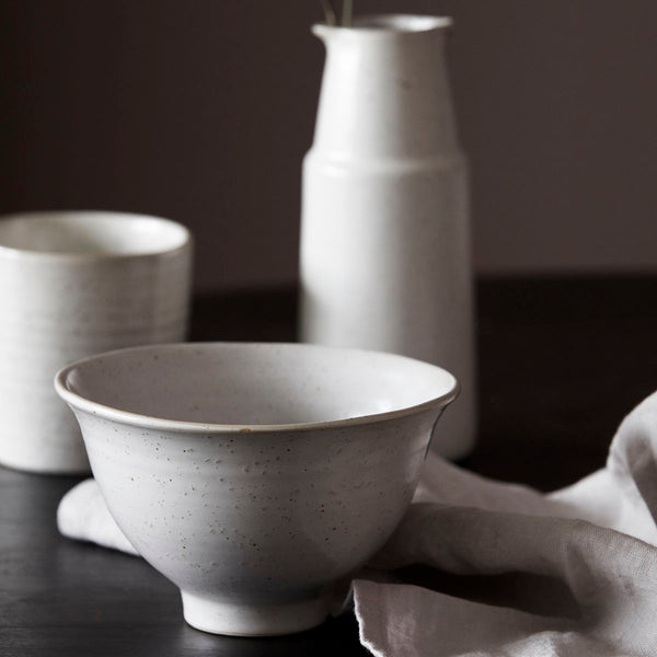 Pion white and grey fleck bowls 