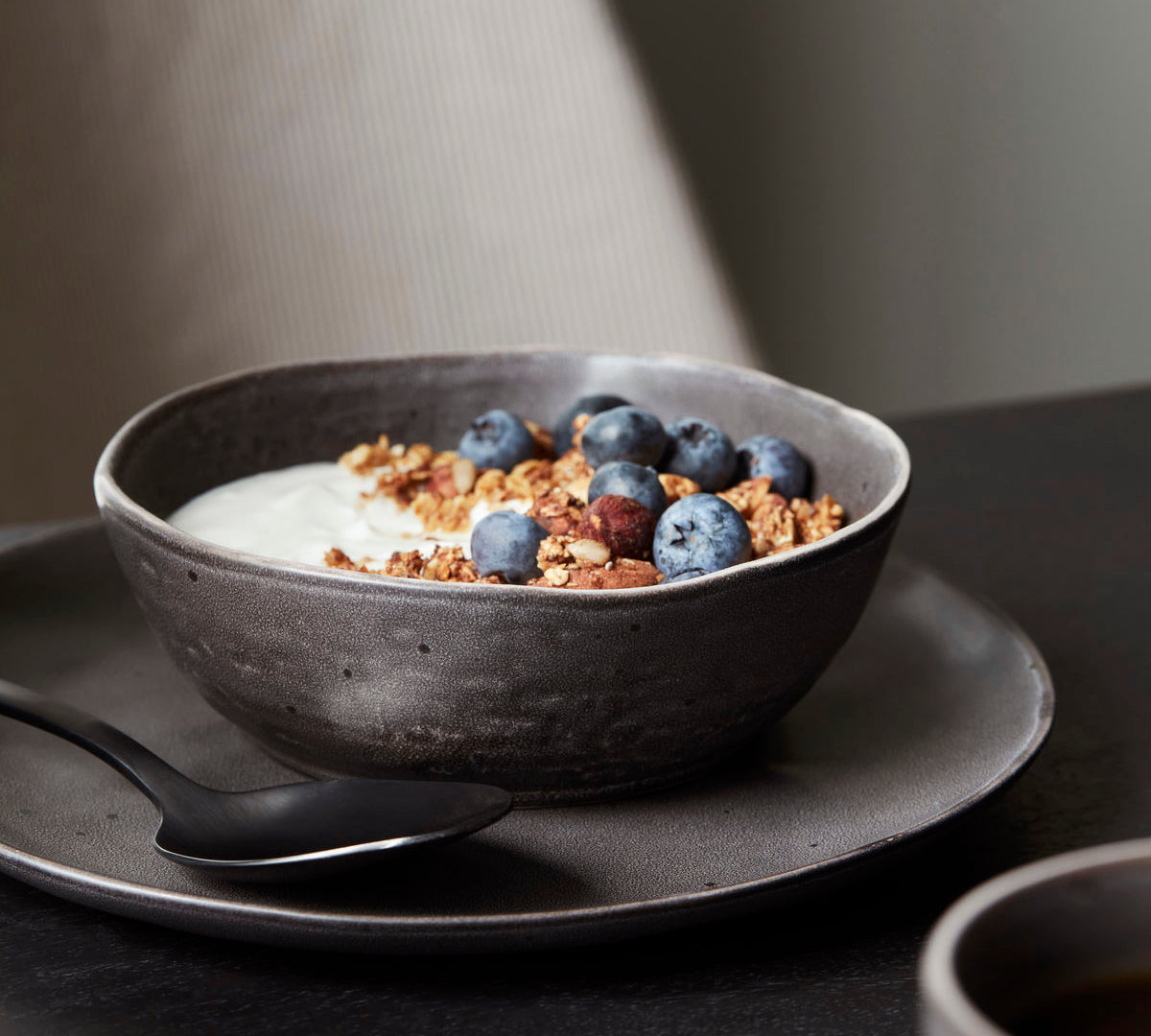 rustic bowl in dark grey by House Doctor