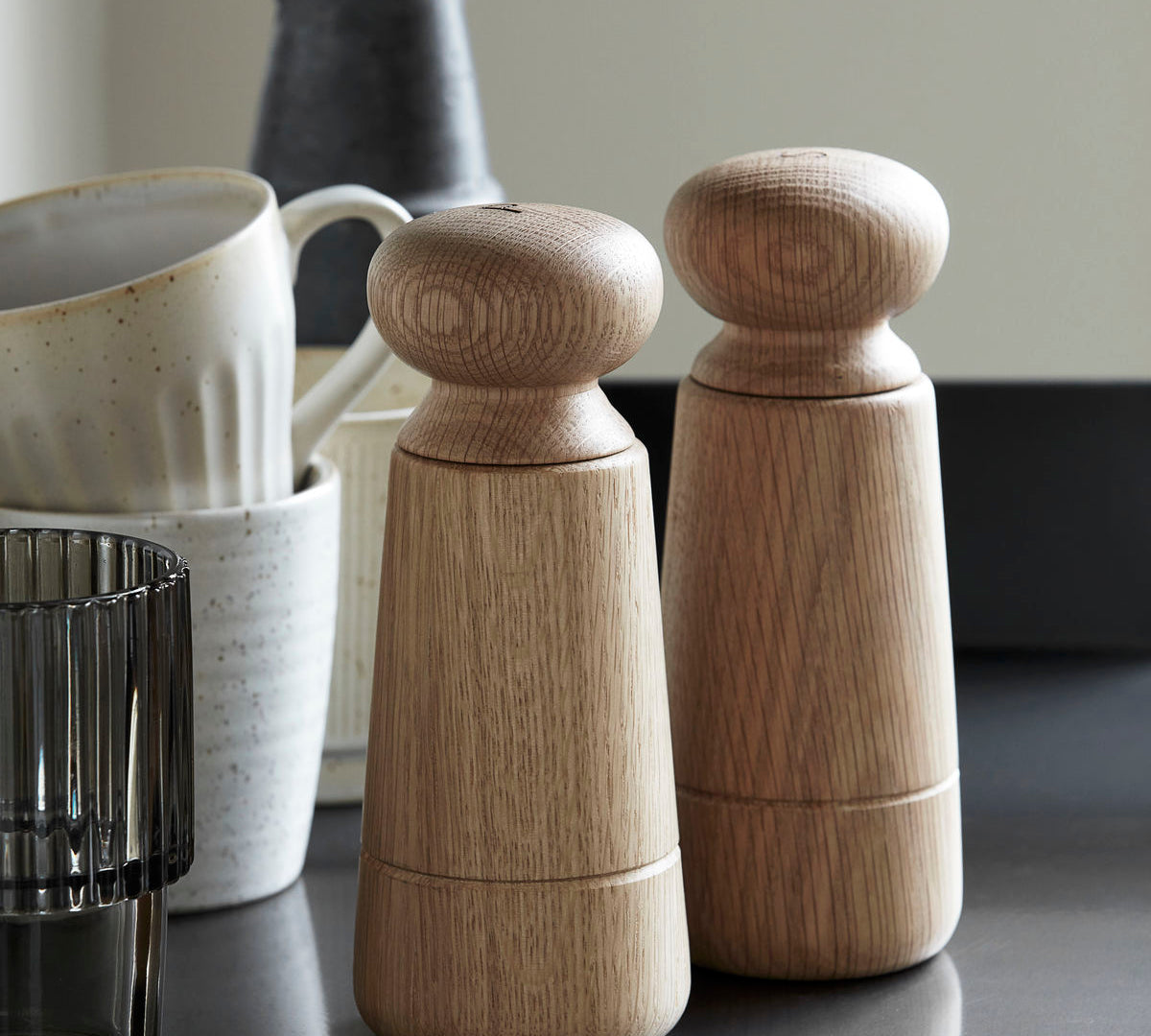 solid oak salt and pepper mill by House Doctor 