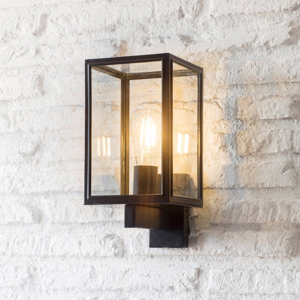 Belgrave Carriage Light by Garden Trading