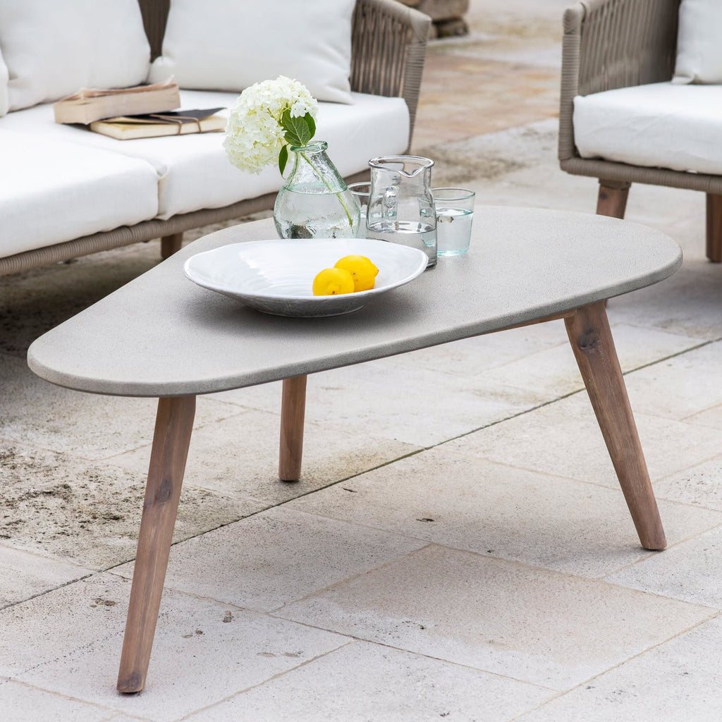Colwell outdoor coffee table 