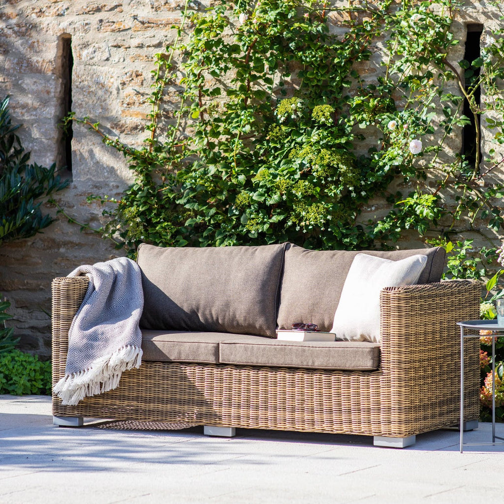 Outdoor rattan sofa 