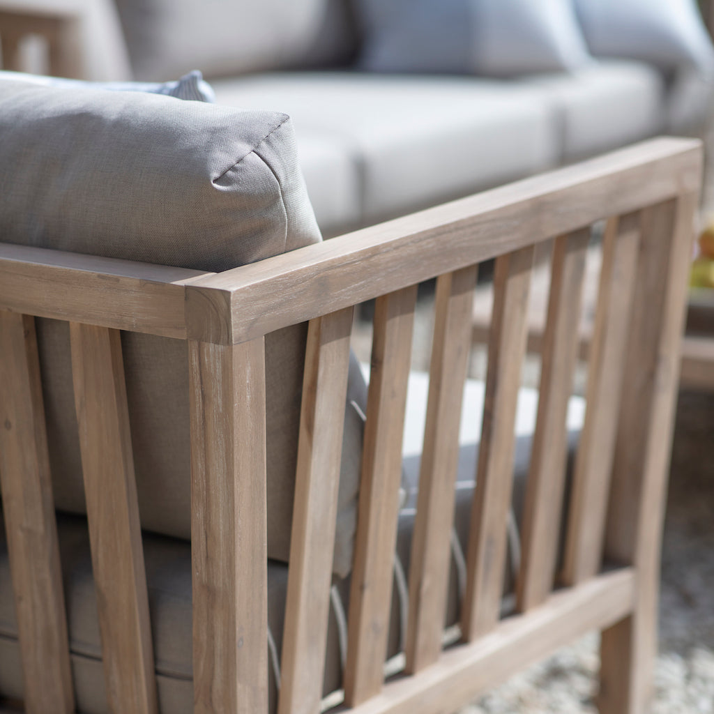detail of wooden slats on Porthallow sofa set