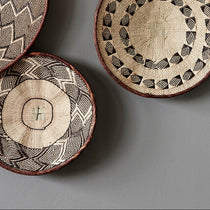 Tonga Decorative wall basket 