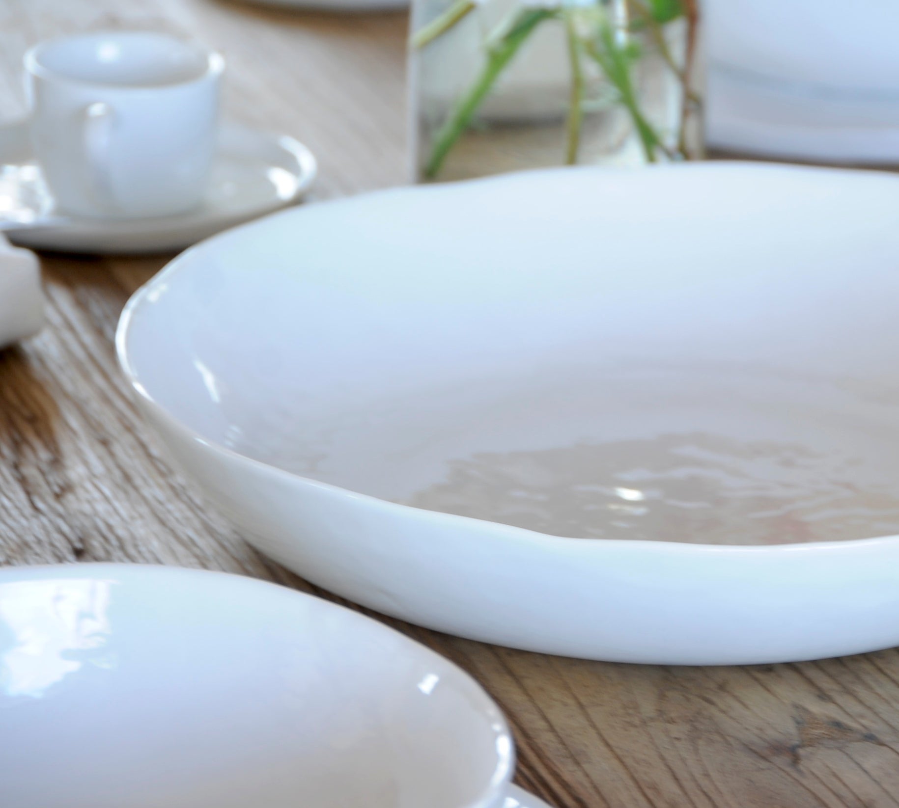 White porcelain rustic serving bowl