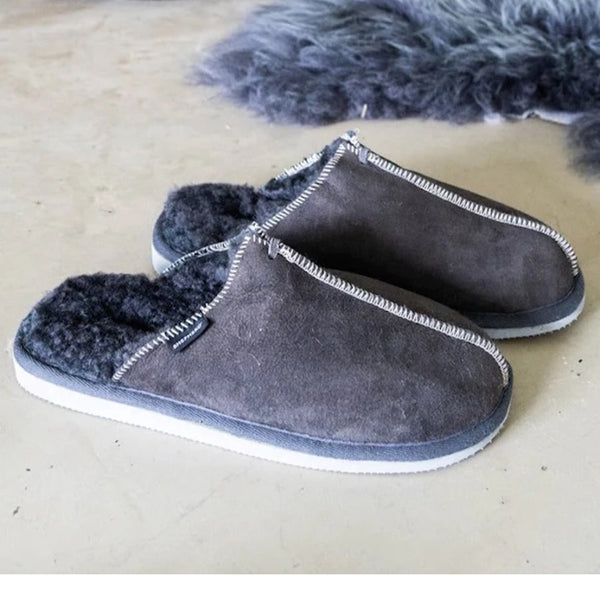 Hugo asphalt sheepskin slippers 