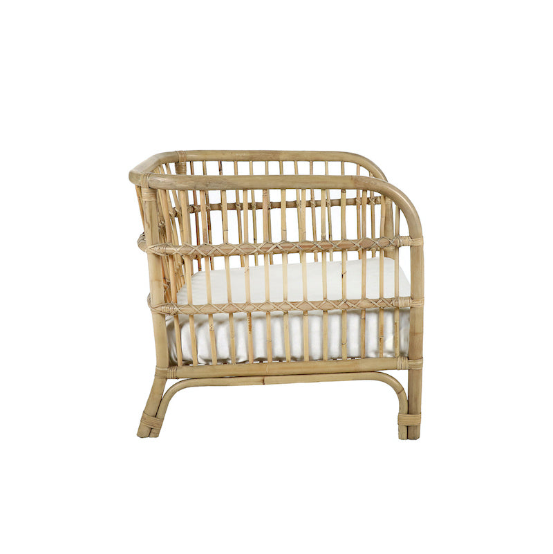 side view of rattan arm chair Kim by Pomax