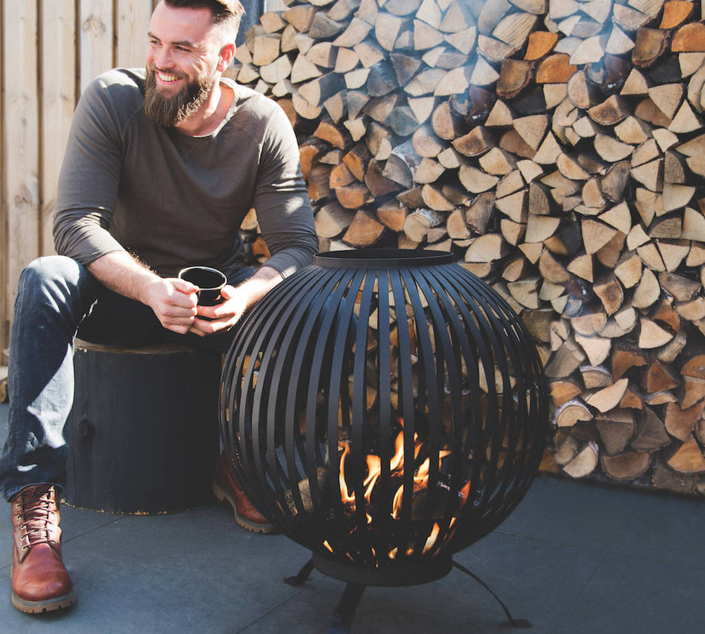 fire bowl cast iron in black 