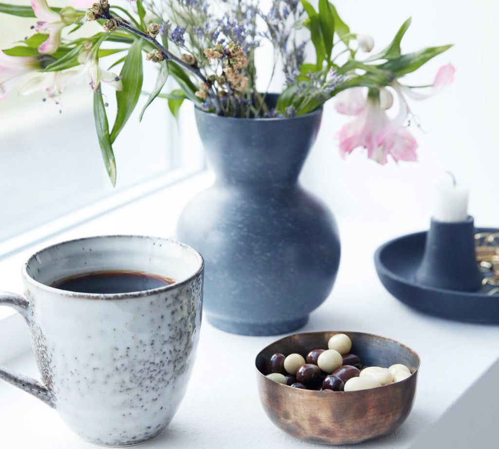 House Doctor grey rustic mug 