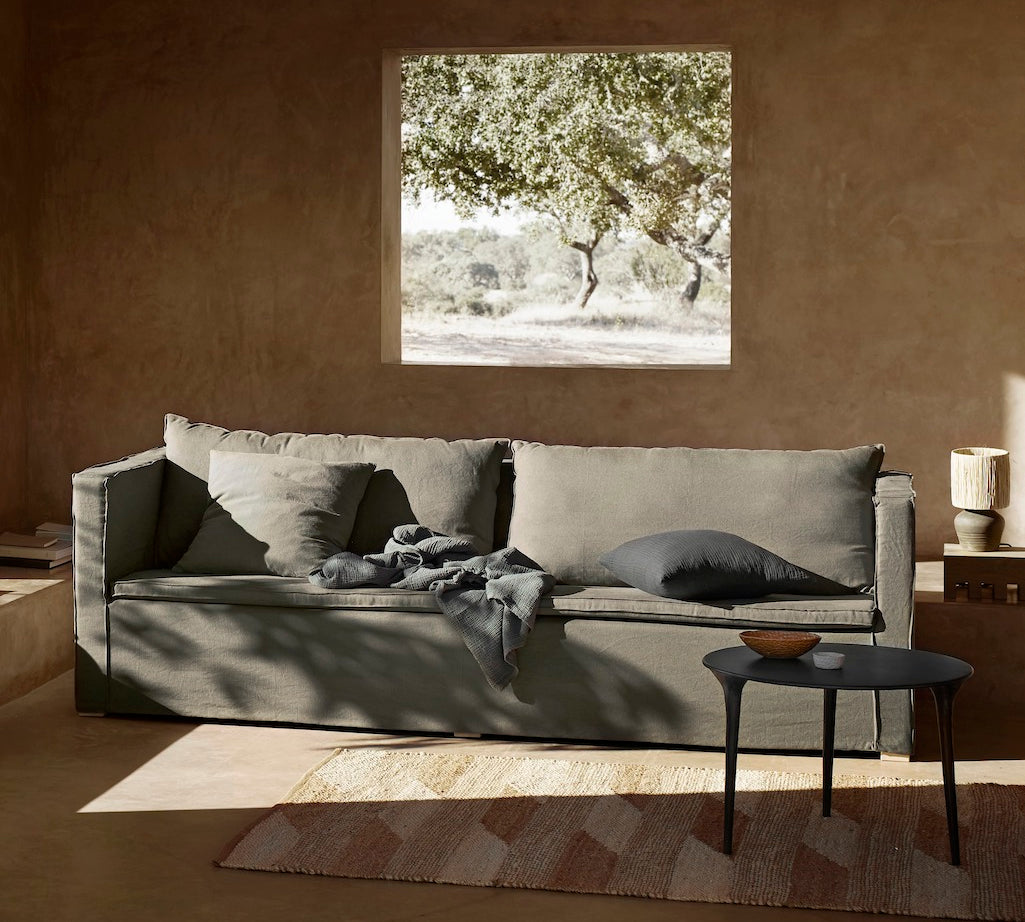 tine k sofa in dark grey 
